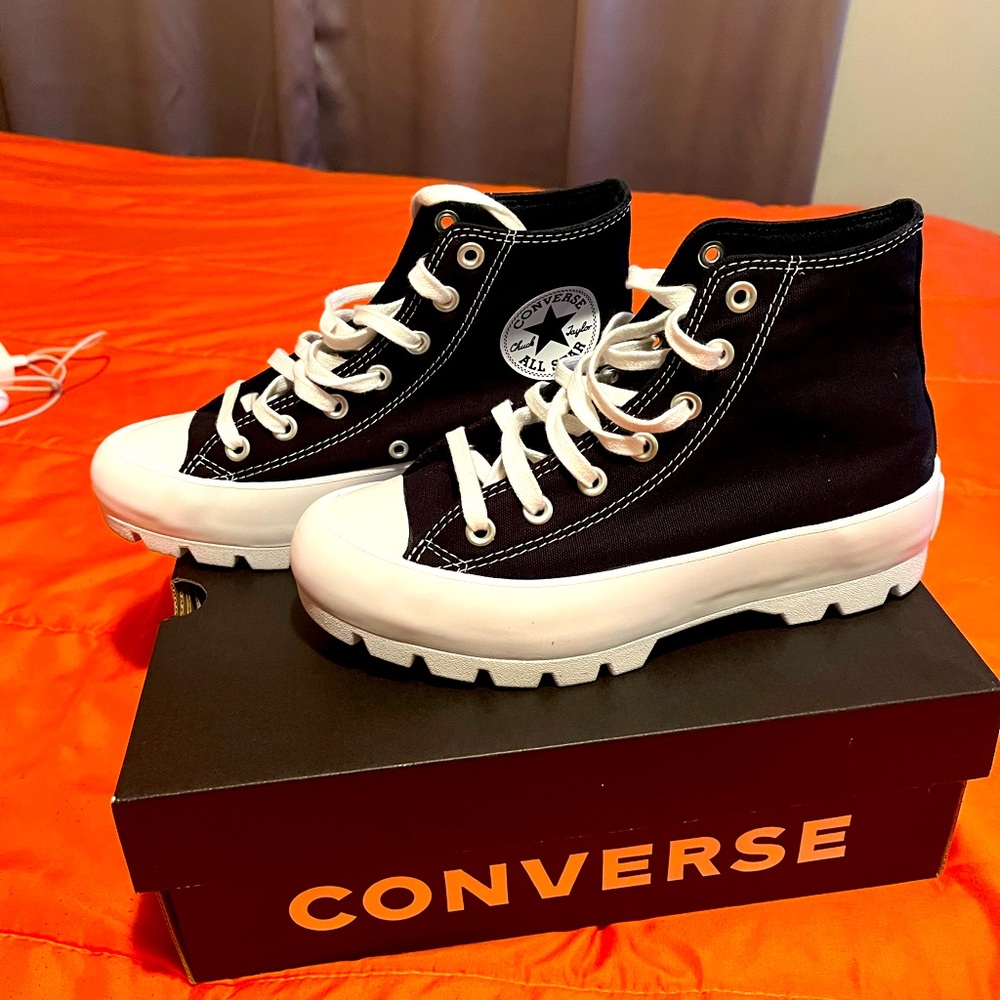 Converse platform shoes